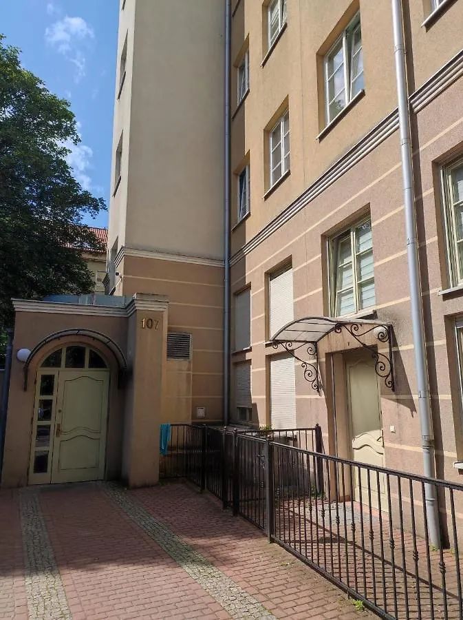 Apartament Przy Fontannie Neptuna Gdansk Poland